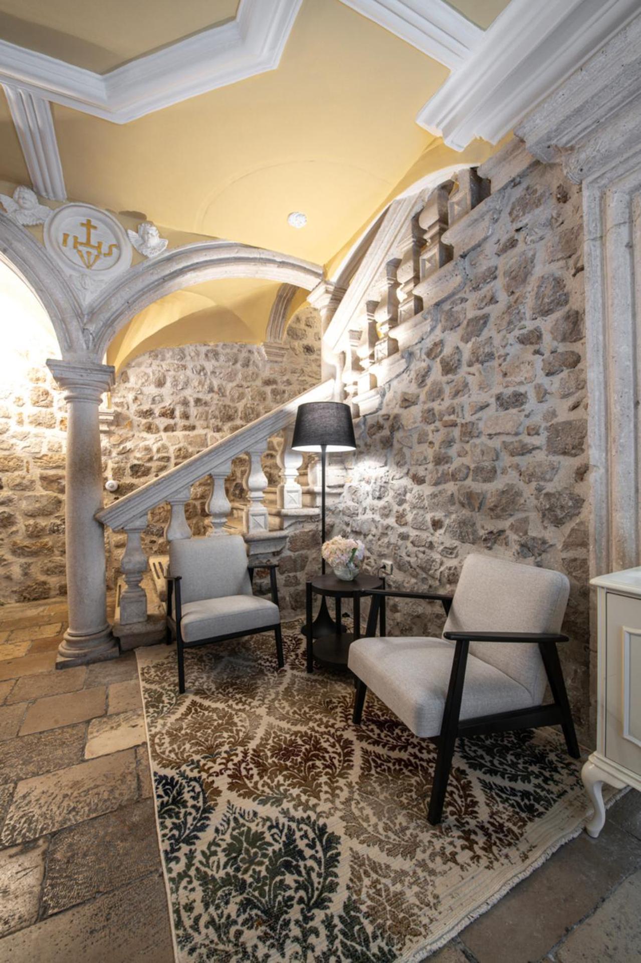 Palmotta Palace Ragusa Esterno foto